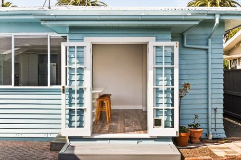 Photo of property in 155 Kennedy Road, Marewa, Napier, 4110