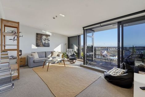 Photo of property in 2-06/424 Maunganui Road, Mount Maunganui, 3116