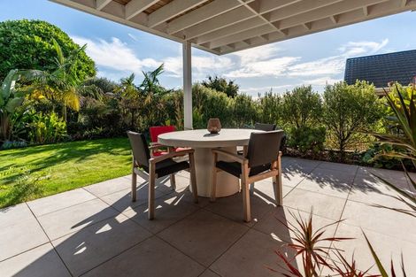 Photo of property in 6 Pine Ridge Terrace, Waikanae Beach, Waikanae, 5036