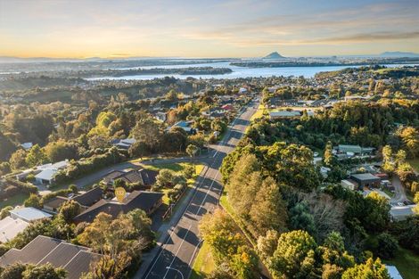 Photo of property in 132r Waikite Road, Welcome Bay, Tauranga, 3175