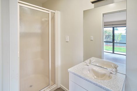 Photo of property in 2/371 Withells Road, Avonhead, Christchurch, 8042
