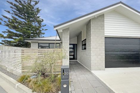Photo of property in 30 Te Ara O Motutawa, Avalon, Lower Hutt, 5011