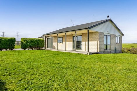 Photo of property in 902 Ararata Road, Ararata, Hawera, 4674
