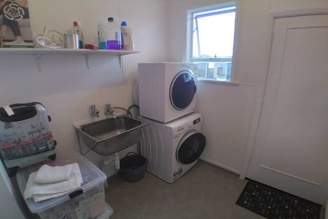 Photo of property in 9 Achilles Street, Stratford, 4332