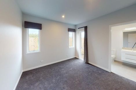 Photo of property in 12 Rangeview Drive, Kelvin Grove, Palmerston North, 4414