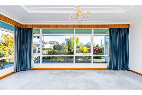 Photo of property in 1 Cashel Street, Waimate, 7924