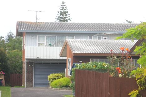 Photo of property in 3/24 Neal Avenue, Glenfield, Auckland, 0629