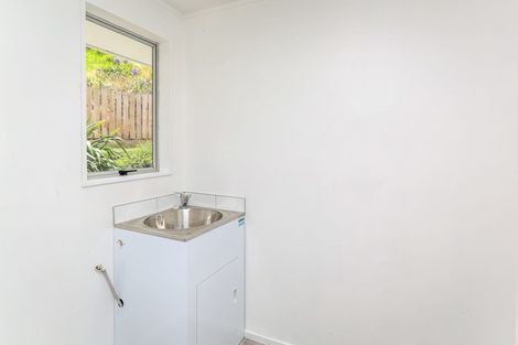 Photo of property in 5c Tahurangi Place, Spotswood, New Plymouth, 4310