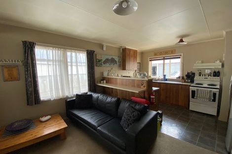 Photo of property in 44 Hospital Street, Dannevirke, 4930