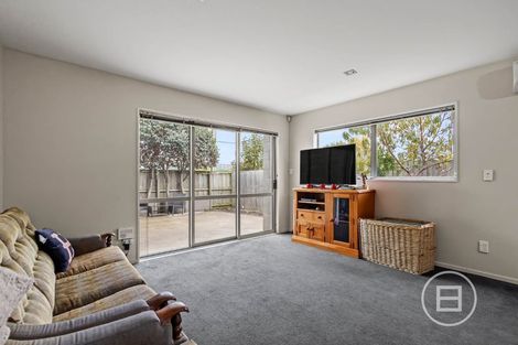 Photo of property in 532b Hereford Street, Linwood, Christchurch, 8011