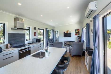 Photo of property in 16 East Taratahi Road, West Taratahi, Carterton, 5887