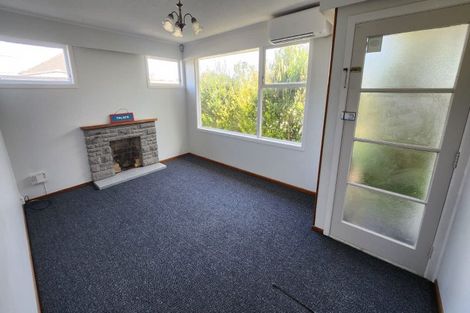 Photo of property in 105 Tidal Road, Mangere, Auckland, 2022