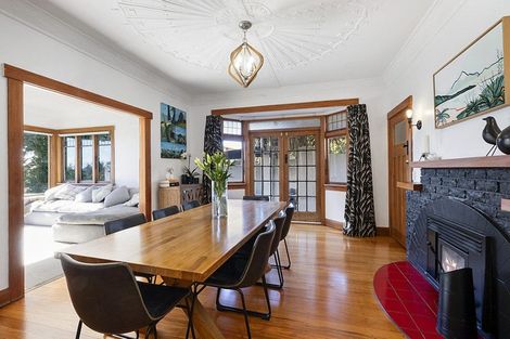 Photo of property in 76 Belt Road, New Plymouth, 4310