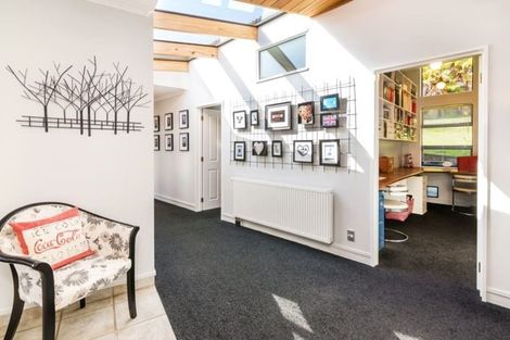 Photo of property in 3 Sylvia Place, Acacia Bay, Taupo, 3330