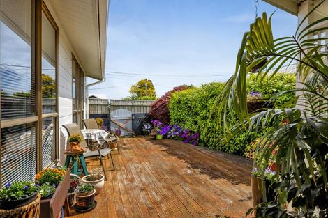 Photo of property in 7 Karaka Street, Hawera, 4610