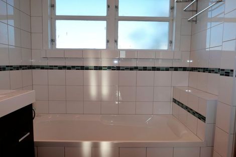 Photo of property in 17 Chums Road, Paraparaumu Beach, Paraparaumu, 5032