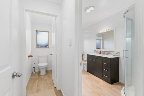 Photo of property in 33 Cate Road, Rototuna North, Hamilton, 3210