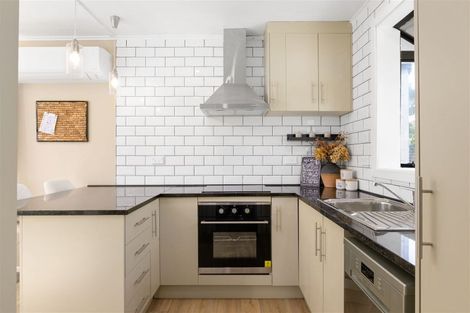 Photo of property in 8b Vivian Street, Melville, Hamilton, 3206