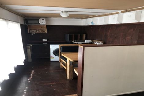 Photo of property in 28 Hillcrest Road, Hillcrest, Hamilton, 3216