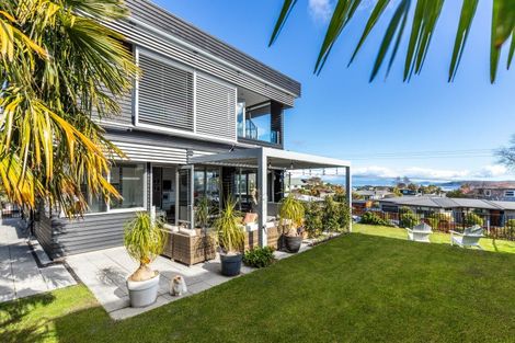 Photo of property in 62 Ngamotu Road, Hilltop, Taupo, 3330