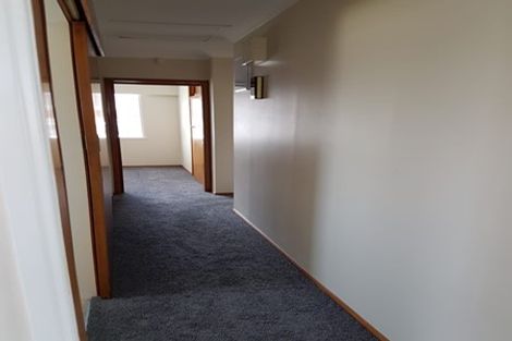 Photo of property in 2 Great South Road, Papakura, 2110