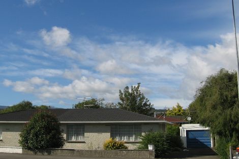Photo of property in 402f1- Fergusson Drive, Heretaunga, Upper Hutt, 5018