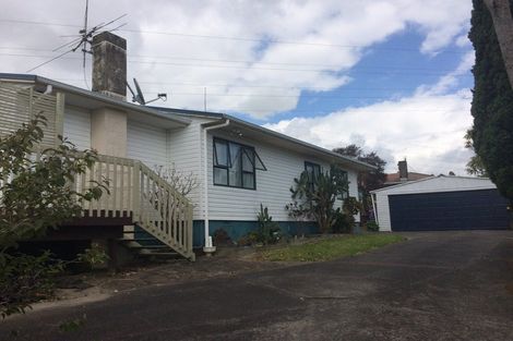 Photo of property in 120 Archibald Road, Kelston, Auckland, 0602