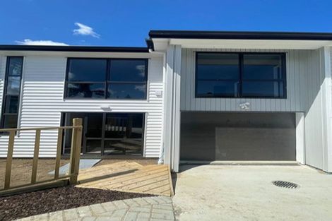 Photo of property in 105 Great South Road, Manurewa, Auckland, 2102