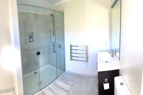 Photo of property in 104 Melksham Drive, Churton Park, Wellington, 6037