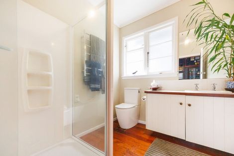 Photo of property in 35 Collingwood Street, Hokowhitu, Palmerston North, 4410