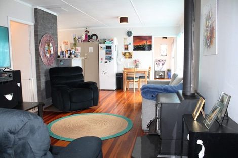 Photo of property in 15 County Place, Tirau, 3410