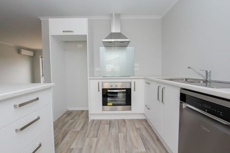 Photo of property in 14u4 Breckons Avenue, Nawton, Hamilton, 3200