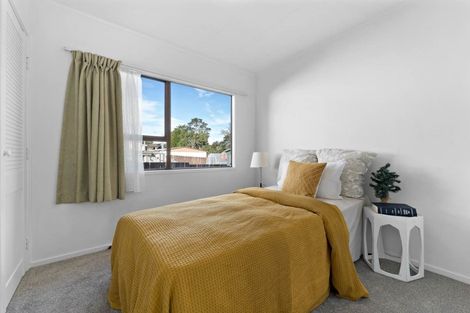 Photo of property in 34 Farwood Drive, Henderson, Auckland, 0612