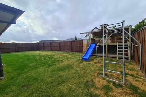 Photo of property in 40 Lansdowne Way, Rolleston, 7615