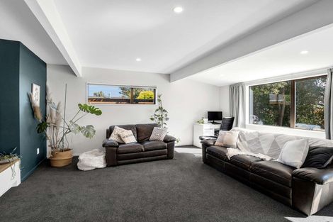 Photo of property in 21 Leeston Road, Springston, 7616