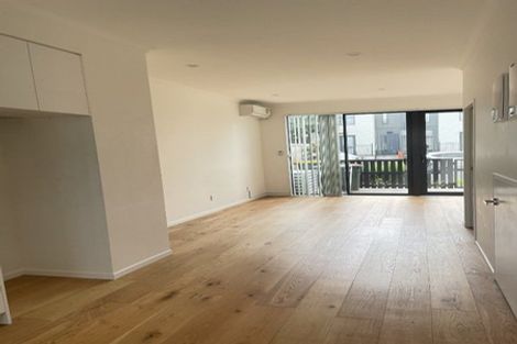 Photo of property in 19 Mahalo Avenue, Wiri, Auckland, 2104
