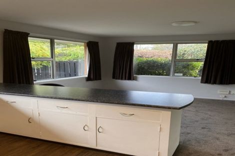 Photo of property in 1/27 Thorrington Road, Cashmere, Christchurch, 8022