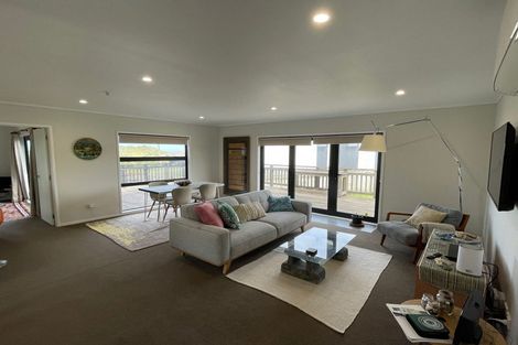 Photo of property in 31 Sunset Drive, Baylys Beach, 0377
