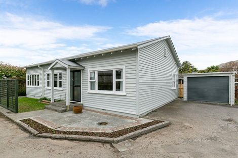 Photo of property in 29a Parkvale Road, Karori, Wellington, 6012