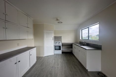 Photo of property in 3 Halsey Road, Manurewa, Auckland, 2102