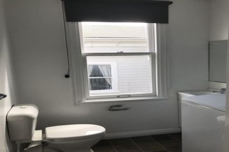 Photo of property in 77 Constable Street, Newtown, Wellington, 6021