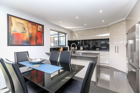 Photo of property in 206a Ngamotu Road, Spotswood, New Plymouth, 4310