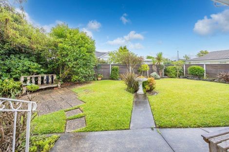 Photo of property in 1130u2 Heaphy Terrace, Fairfield, Hamilton, 3214