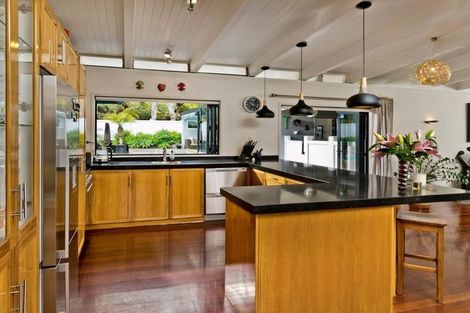 Photo of property in 53a Greenhithe Road, Greenhithe, Auckland, 0632