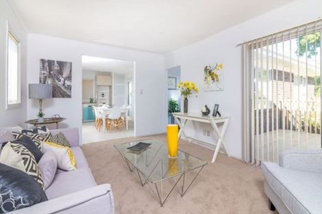 Photo of property in 139 Henderson Valley Road, Henderson, Auckland, 0612