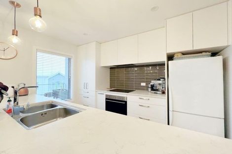 Photo of property in 19u3 Ruakiwi Road, Hamilton Lake, Hamilton, 3204