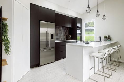 Photo of property in 13 Te Taniwha Road, One Tree Point, 0118