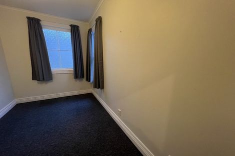 Photo of property in 27 Shannon Street, Mount Victoria, Wellington, 6011
