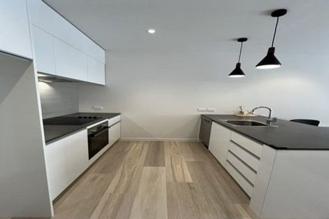 Photo of property in 17/6u Oswald Crescent, Paparangi, Wellington, 6037