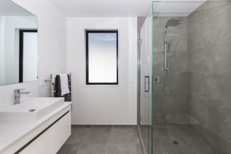 Photo of property in 2/196 Peterborough Street, Christchurch Central, Christchurch, 8013